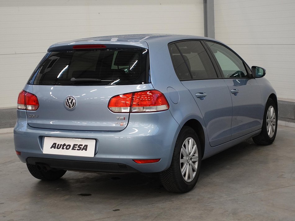 Volkswagen Golf 1.4TSI 