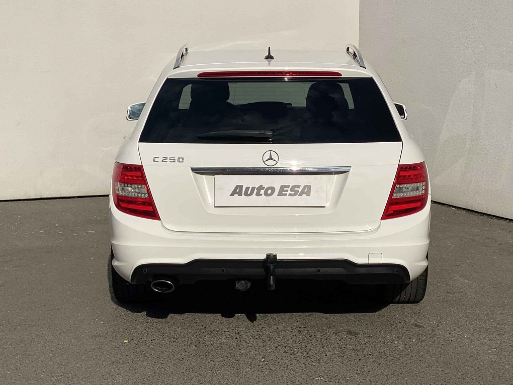 Mercedes-Benz Třída C 1.8 Edition C250