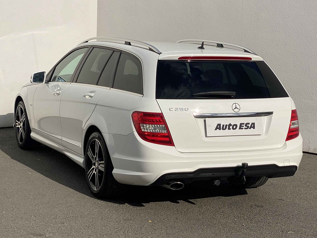 Mercedes-Benz Třída C 1.8 Edition C250
