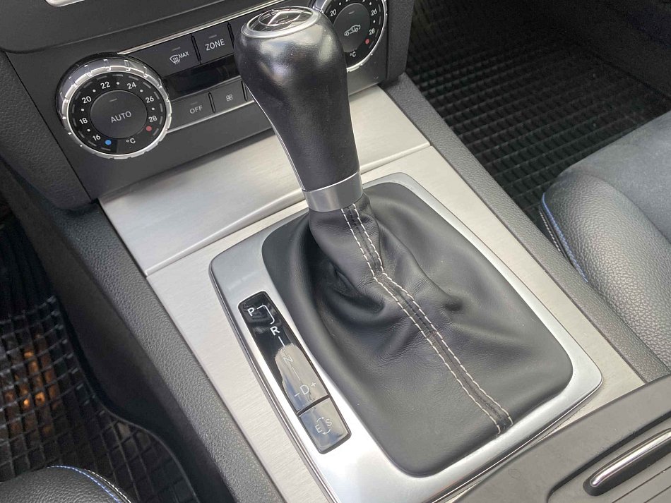 Mercedes-Benz Třída C 1.8 Edition C250