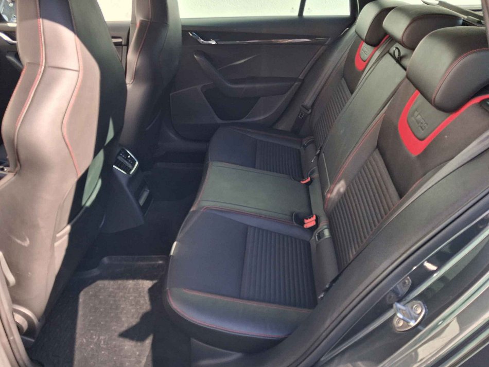 Škoda Octavia III 2.0 TSi RS