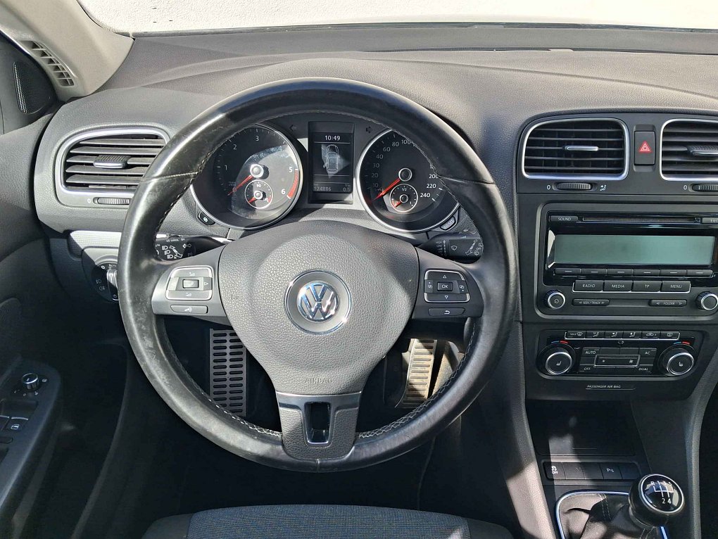 Volkswagen Golf 1.6 TDi Style