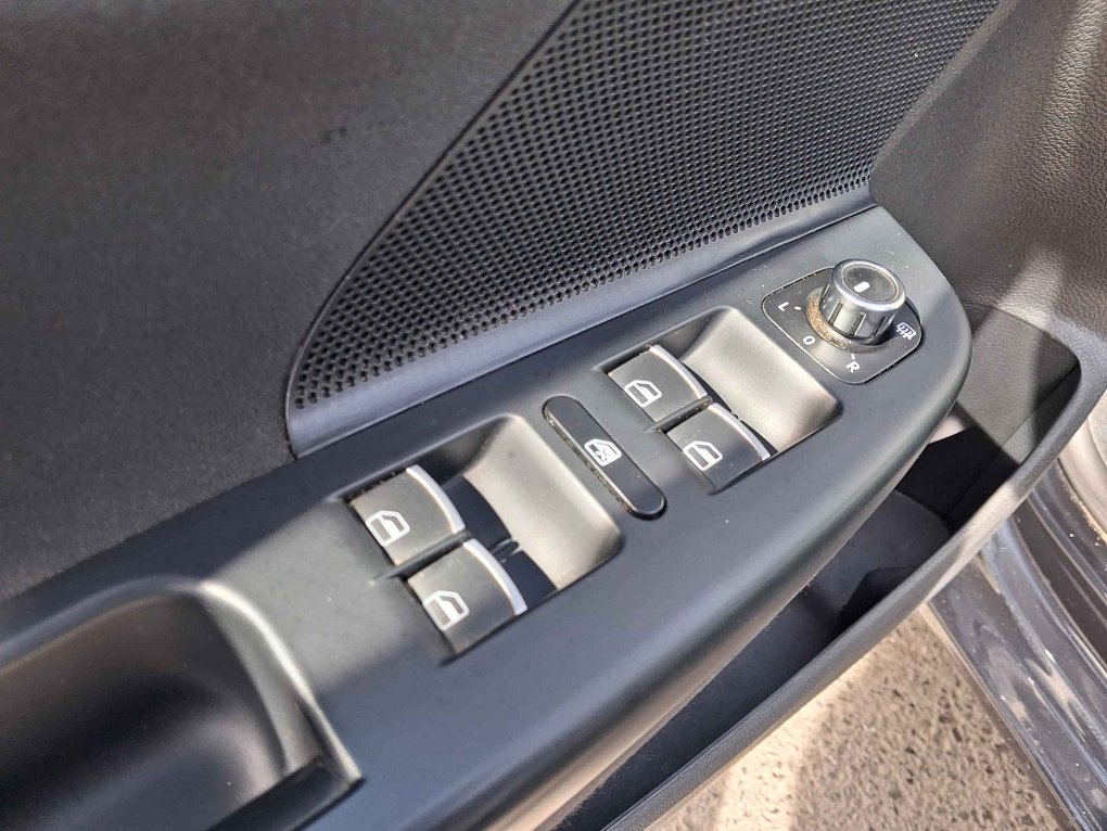 Volkswagen Golf 1.6 TDi Style