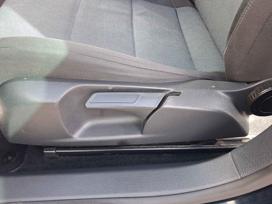 Volkswagen Golf 1.6 TDi Style