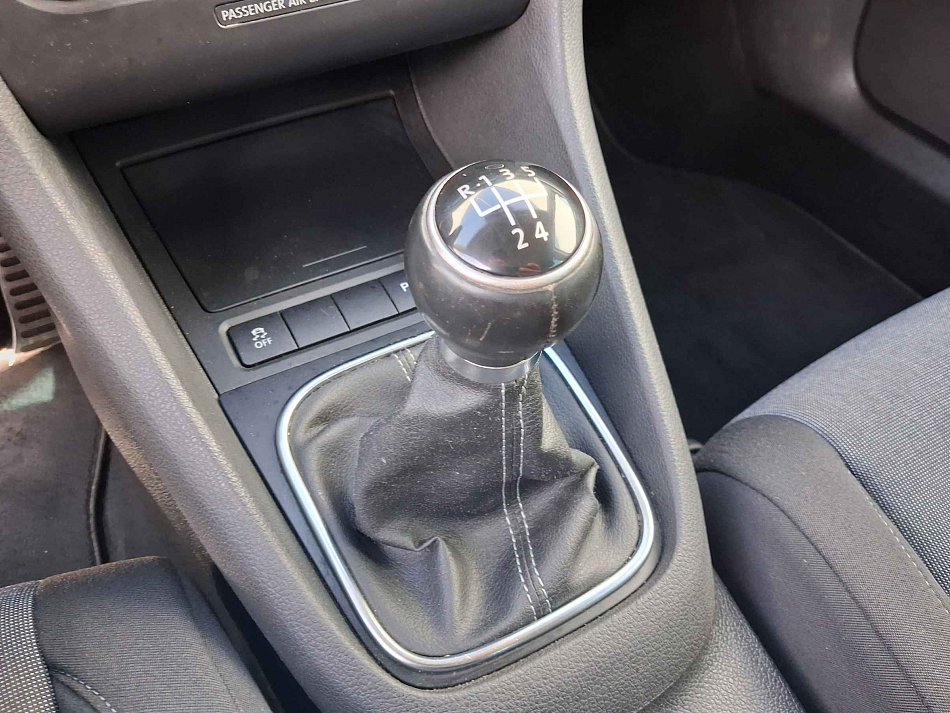 Volkswagen Golf 1.6 TDi Style