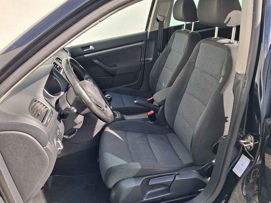 Volkswagen Golf 1.6 TDi Style