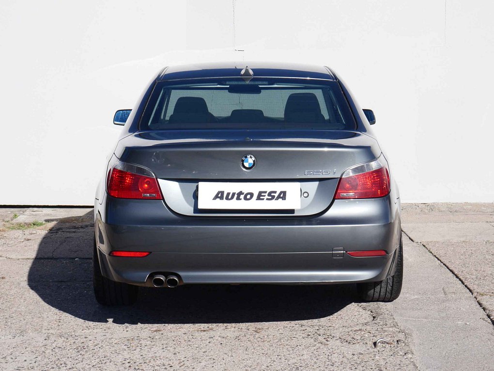 BMW Řada 5 2.5i 