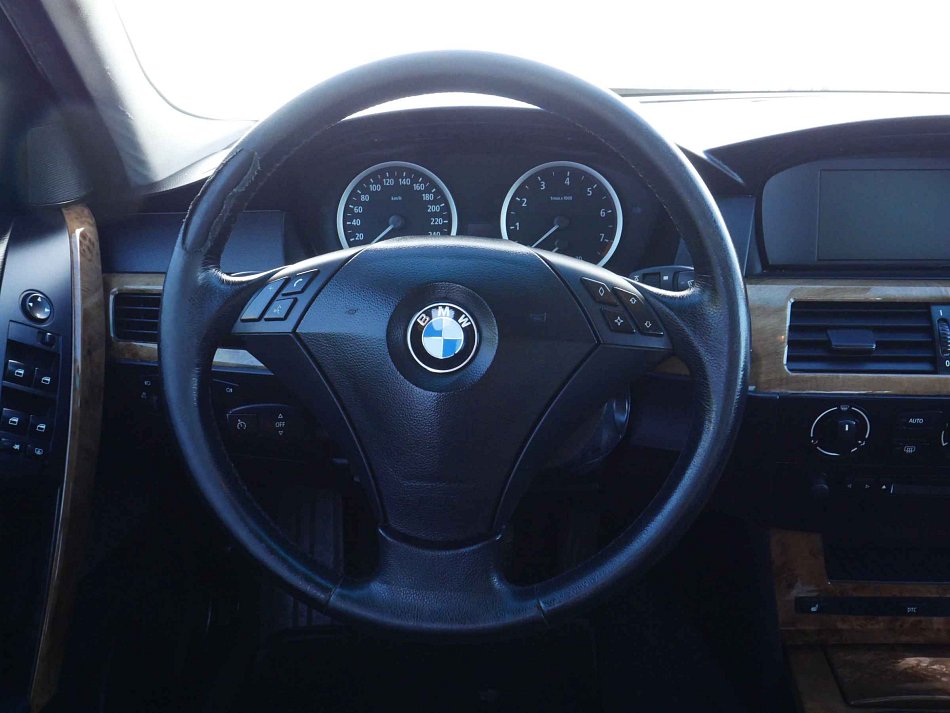 BMW Řada 5 2.5i 