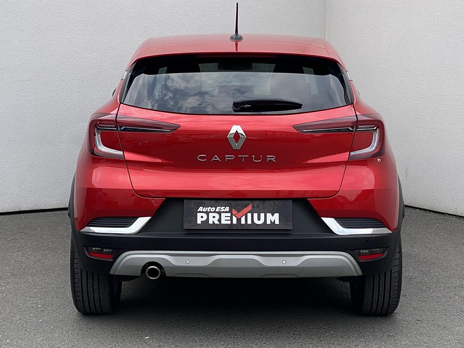 Renault Captur 1.3 TCe Intense