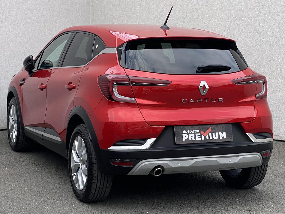 Renault Captur 1.3 TCe Intense