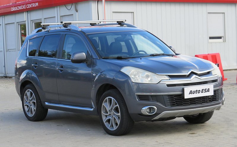 Citroën C-Crosser 2.2HDi  4x4, 7míst