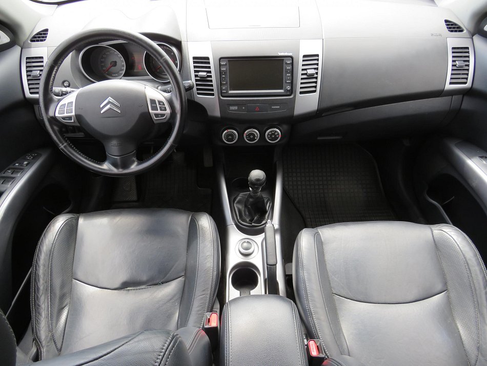 Citroën C-Crosser 2.2HDi  4x4, 7míst