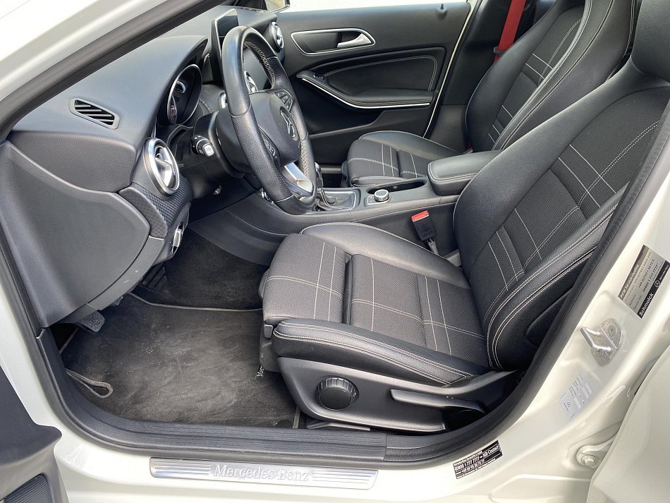 Mercedes-Benz Třída A 1.6 i  A180