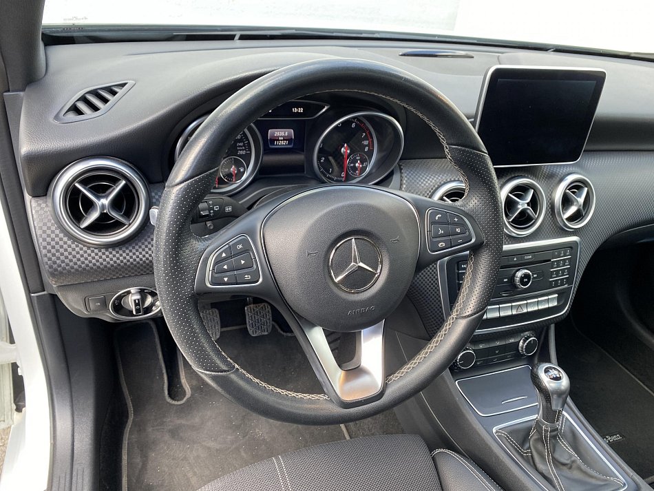 Mercedes-Benz Třída A 1.6 i  A180