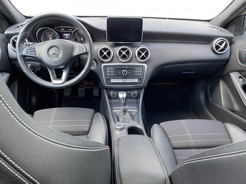 Mercedes-Benz Třída A 1.6 i  A180
