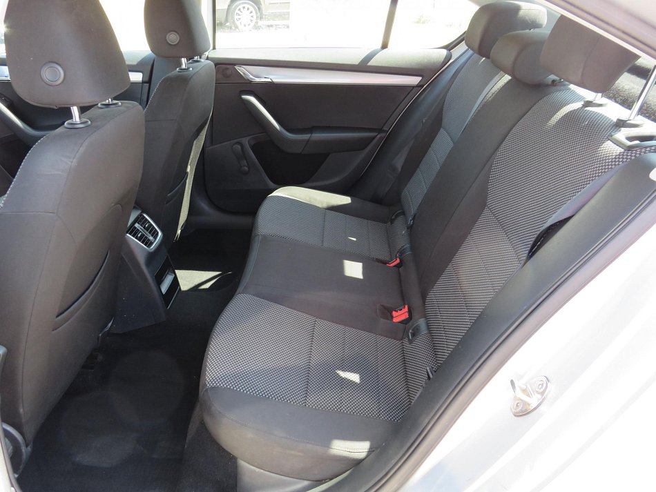 Škoda Octavia III 1.6 TDi Ambition