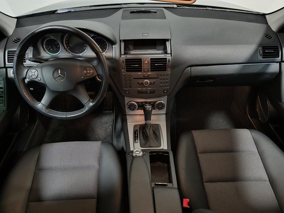 Mercedes-Benz Třída C 1.6 K  C180