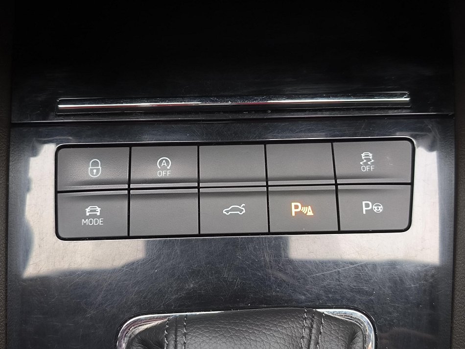 Škoda Octavia III 2.0TDi  4x4