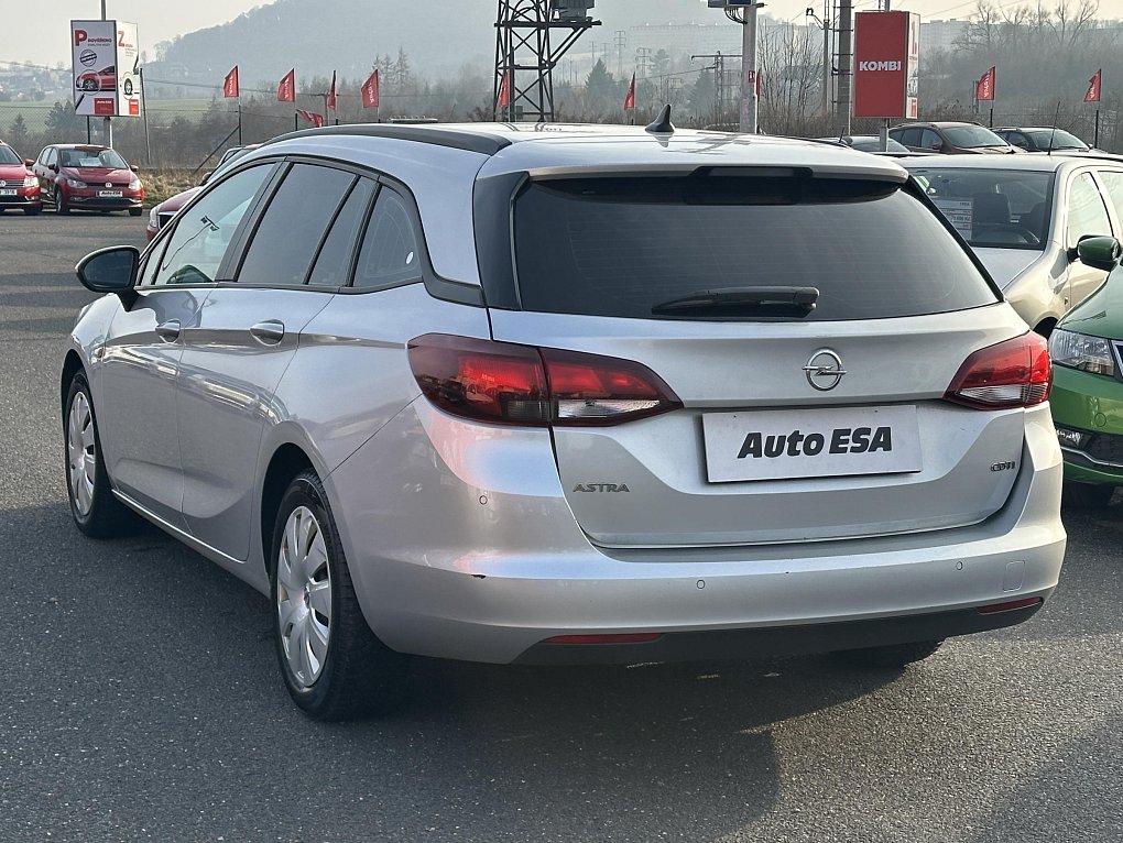 Opel Astra 1.6CDTI 