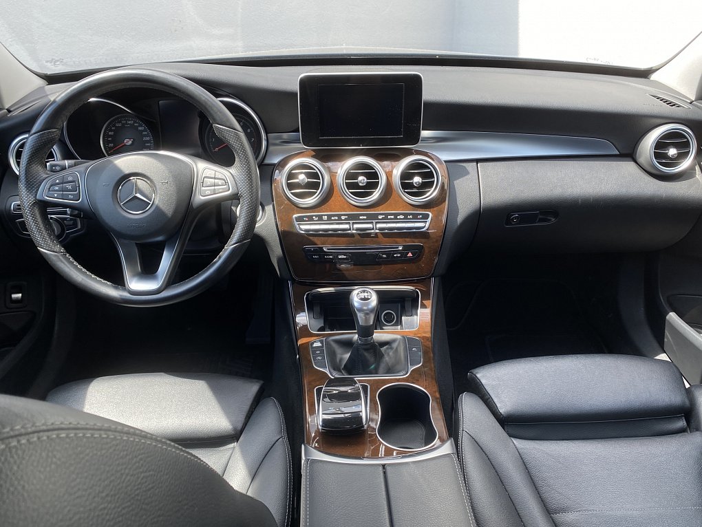 Mercedes-Benz Třída C 2.0 T  C200