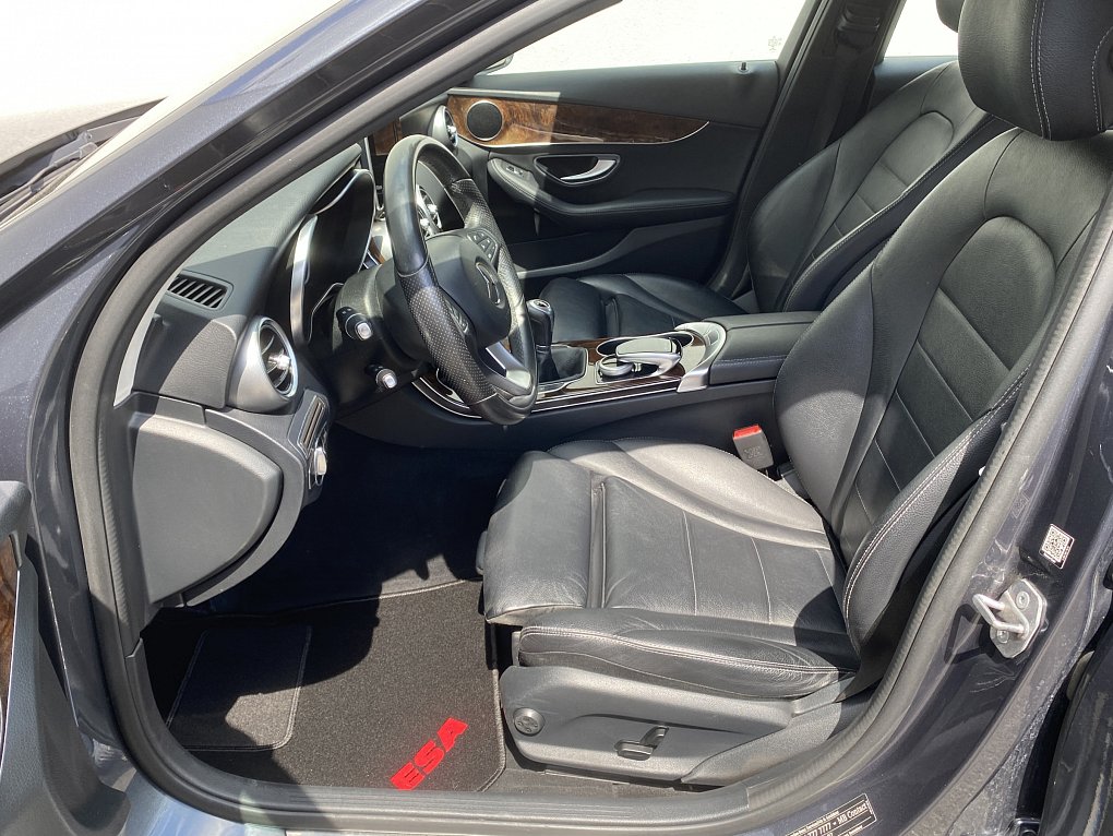 Mercedes-Benz Třída C 2.0 T  C200