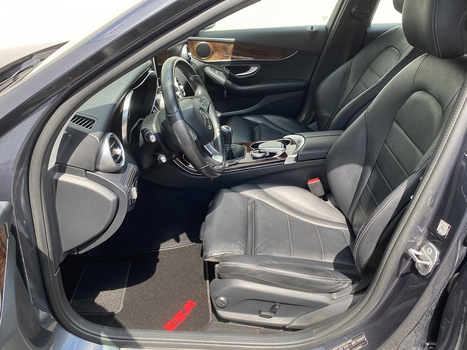 Mercedes-Benz Třída C 2.0 T  C200
