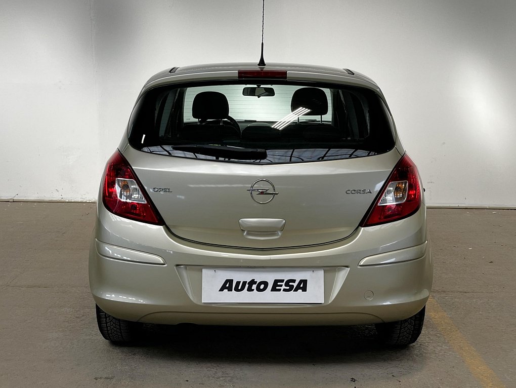 Opel Corsa 1.2i 