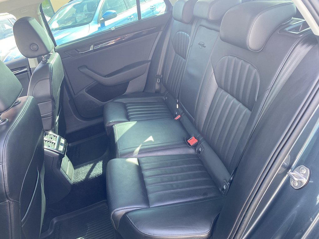 Škoda Superb III 2.0 TDi 