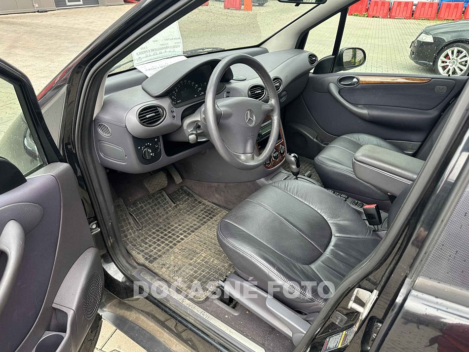Mercedes-Benz Třída A A180 