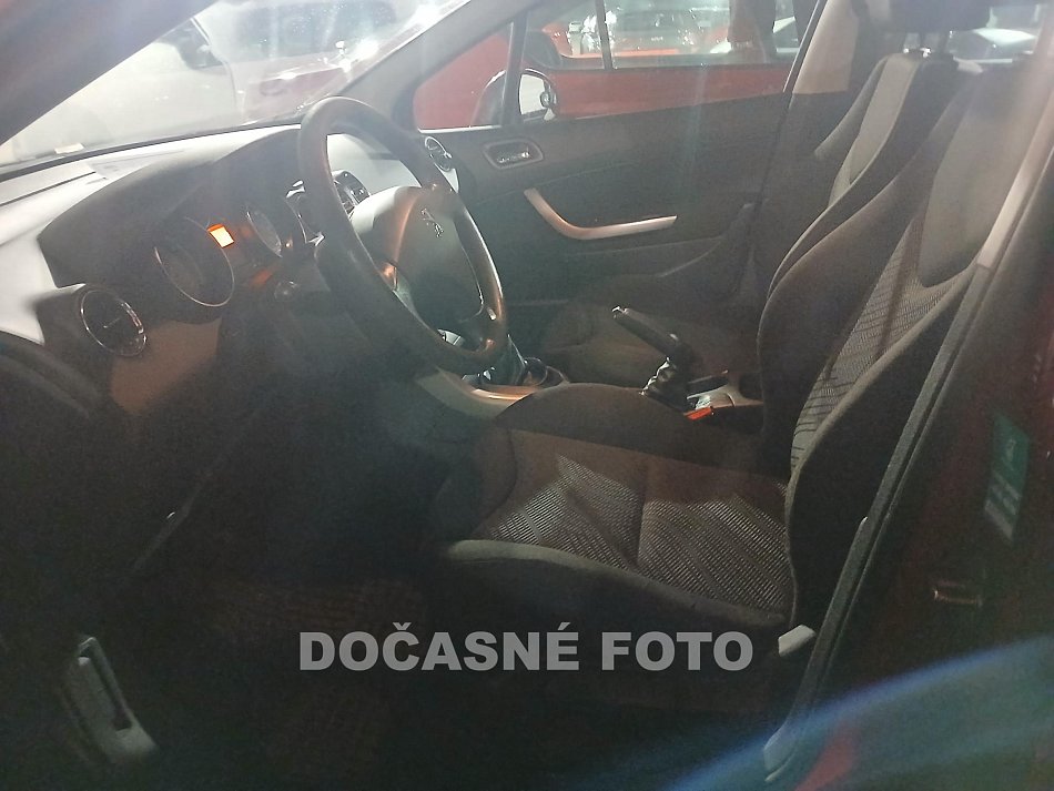 Peugeot 308 1.4i 16V 