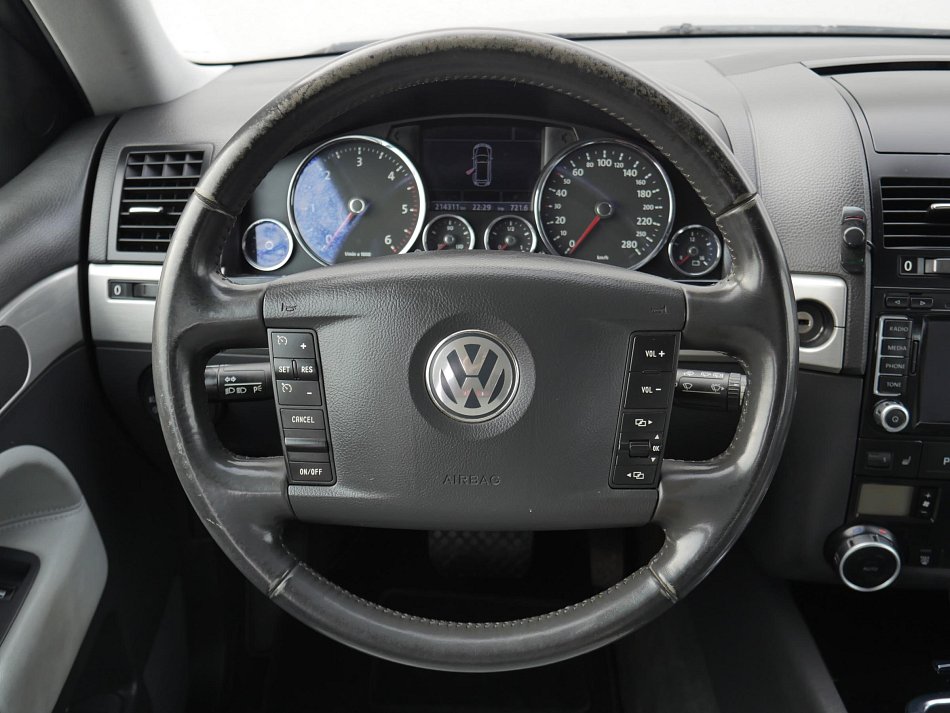 Volkswagen Touareg 3.0 TDi  4x4
