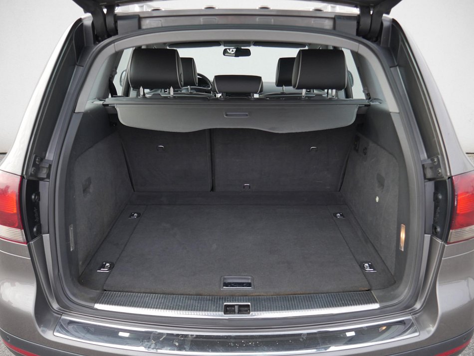 Volkswagen Touareg 3.0 TDi  4x4