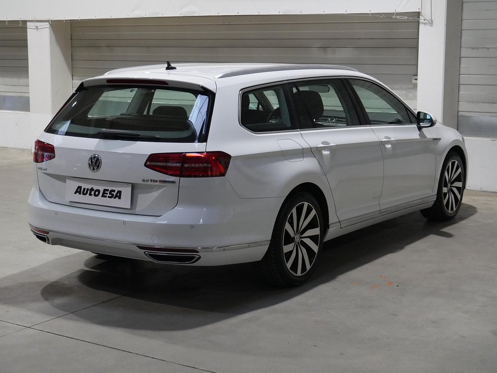 Volkswagen Passat 2.0Bi-TDi  4x4