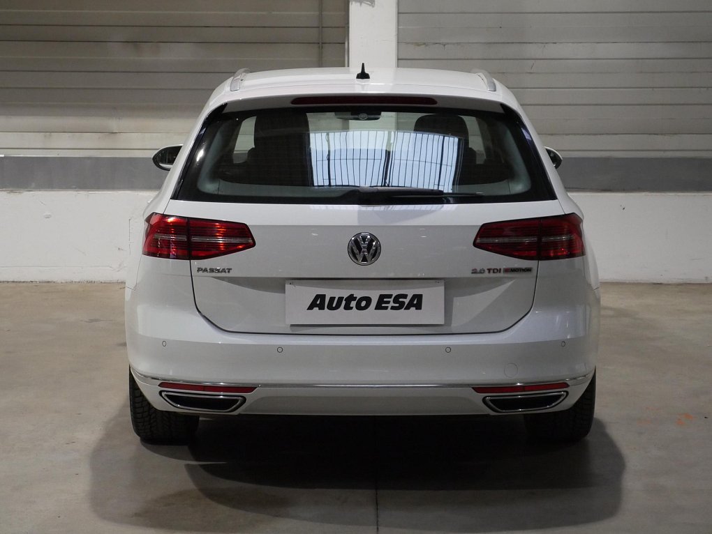 Volkswagen Passat 2.0Bi-TDi  4x4