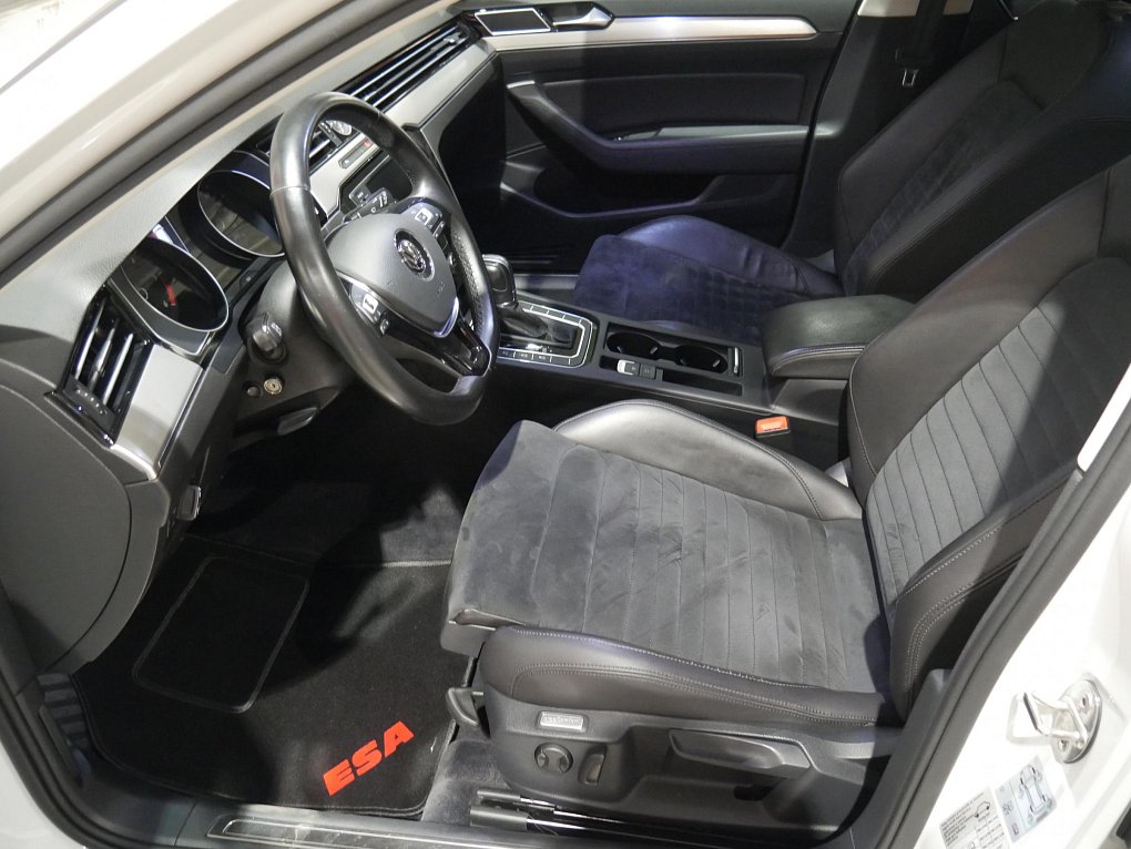 Volkswagen Passat 2.0Bi-TDi  4x4