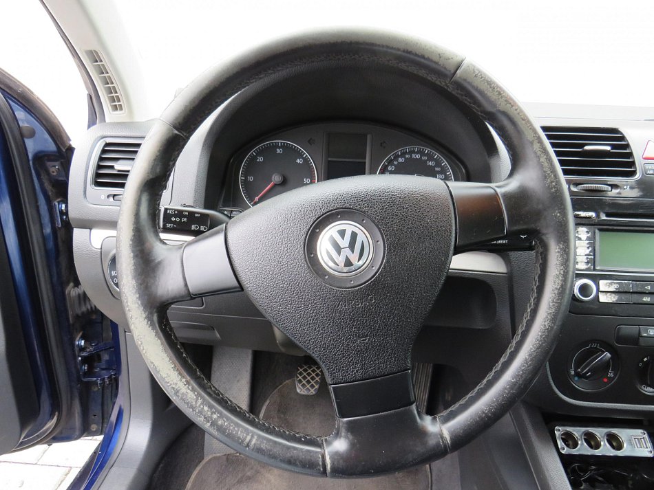 Volkswagen Jetta 2.0TDi 