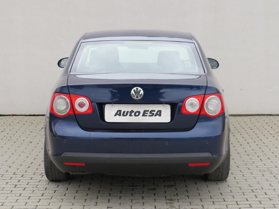 Volkswagen Jetta 2.0TDi 