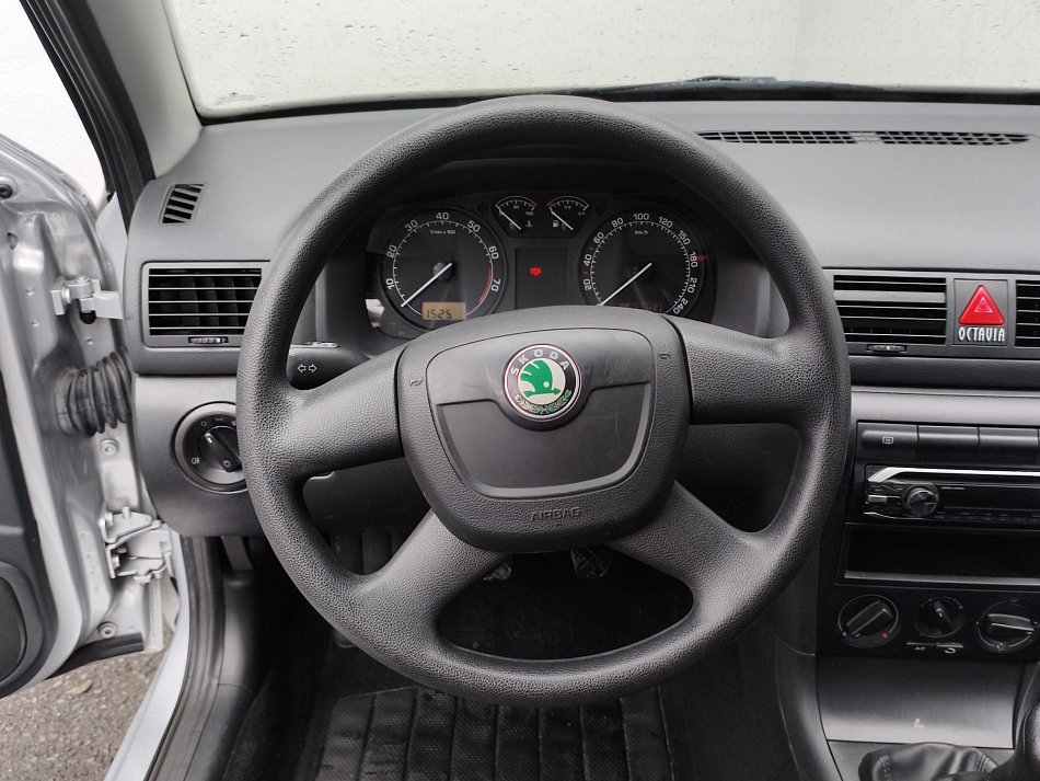 Škoda Octavia 1.6i 