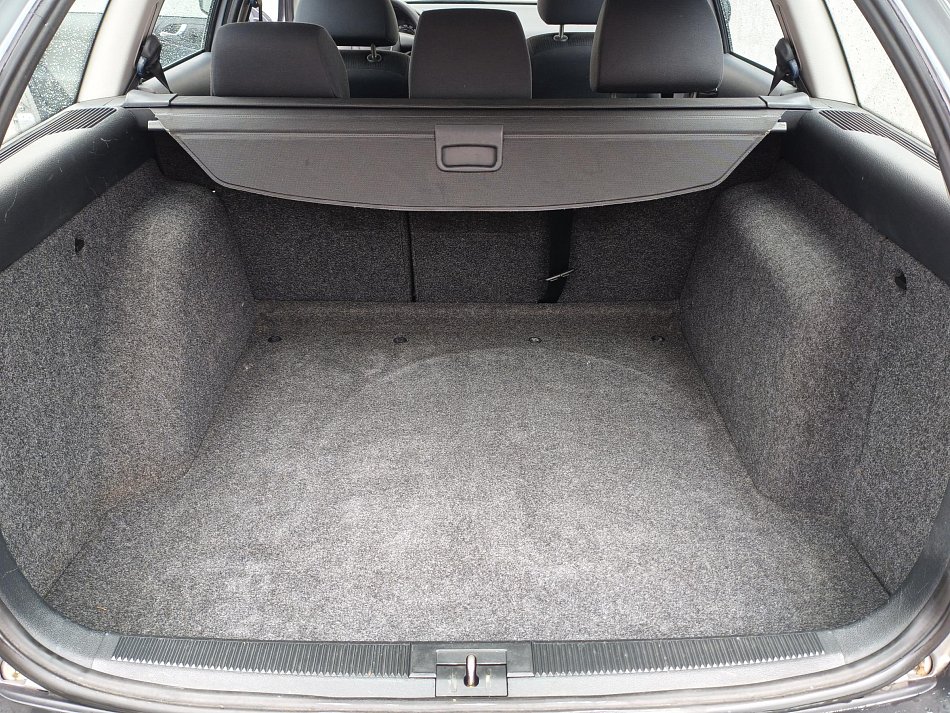 Škoda Octavia 1.6i 