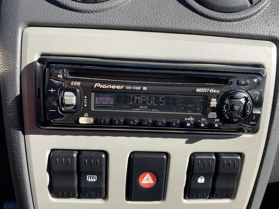 Dacia Logan 1.4i 