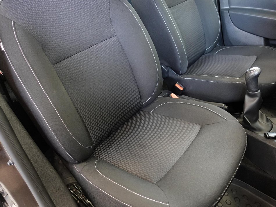 Dacia Logan 1.0 i 