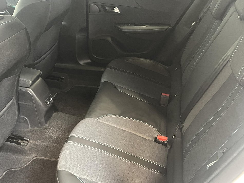 Peugeot 2008 1.5 HDi Allure