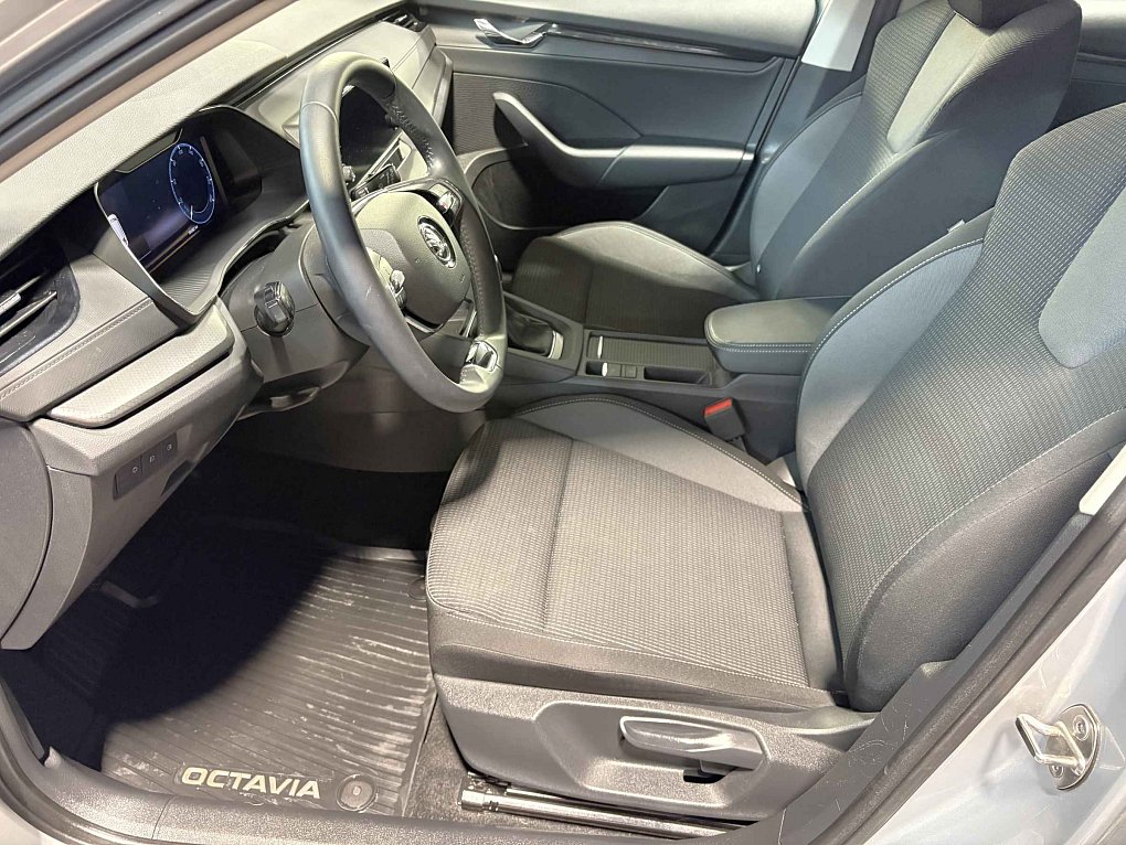 Škoda Octavia IV 2.0 TDi 