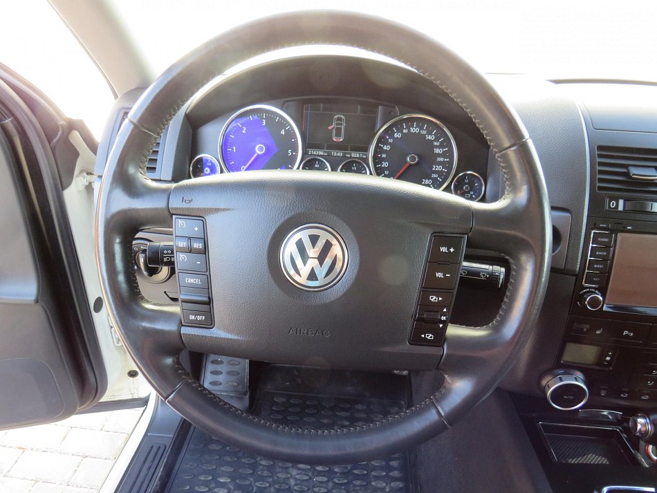 Volkswagen Touareg 3.0TDi  4x4