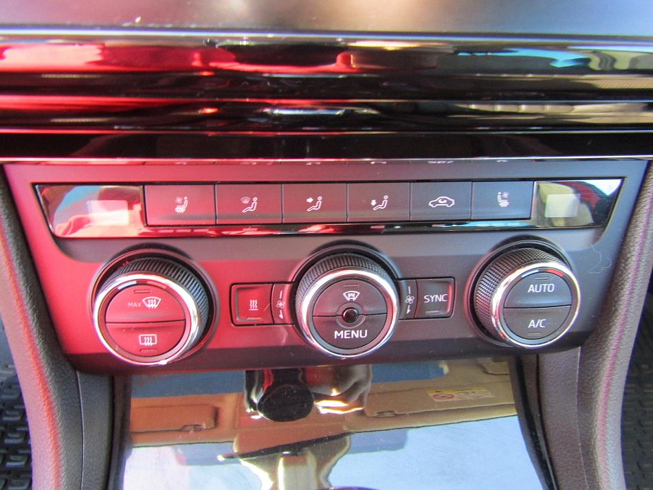 Škoda Superb III 2.0 TDi 