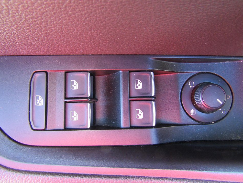 Škoda Superb III 2.0 TDi 