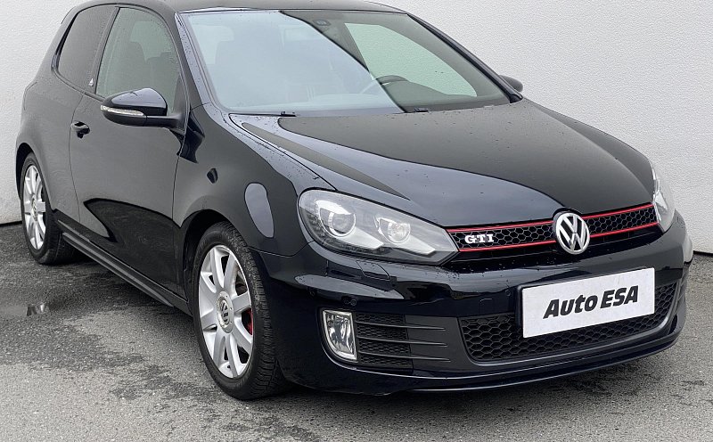 Volkswagen Golf 2.0 TSi GTi Adidas