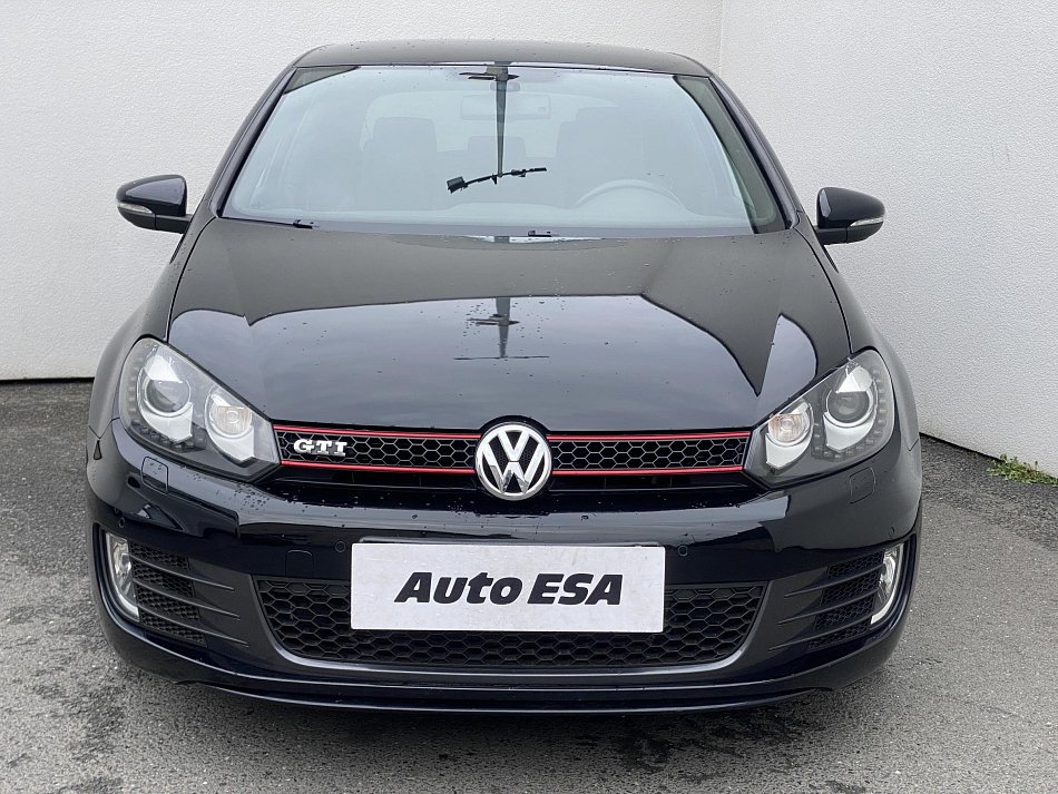 Volkswagen Golf 2.0 TSi GTi Adidas