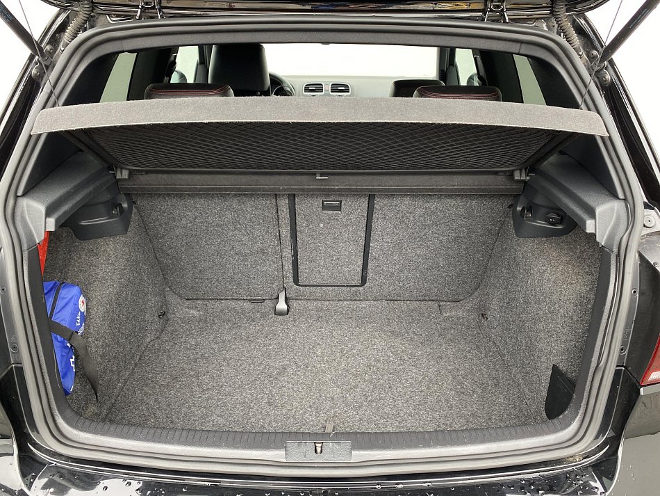 Volkswagen Golf 2.0 TSi GTi Adidas