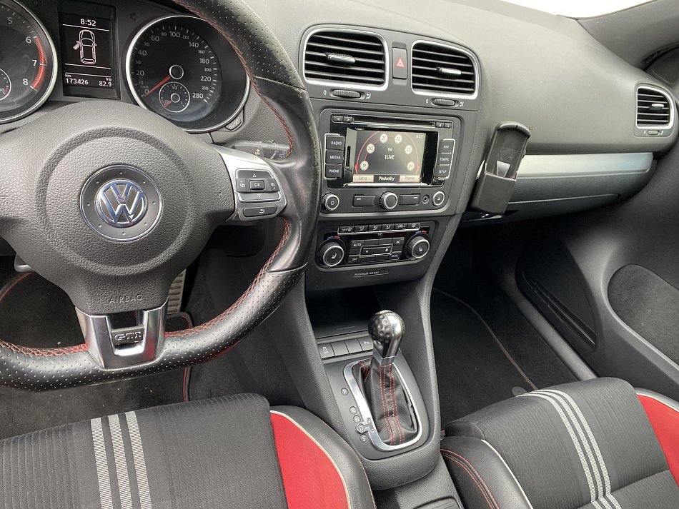 Volkswagen Golf 2.0 TSi GTi Adidas